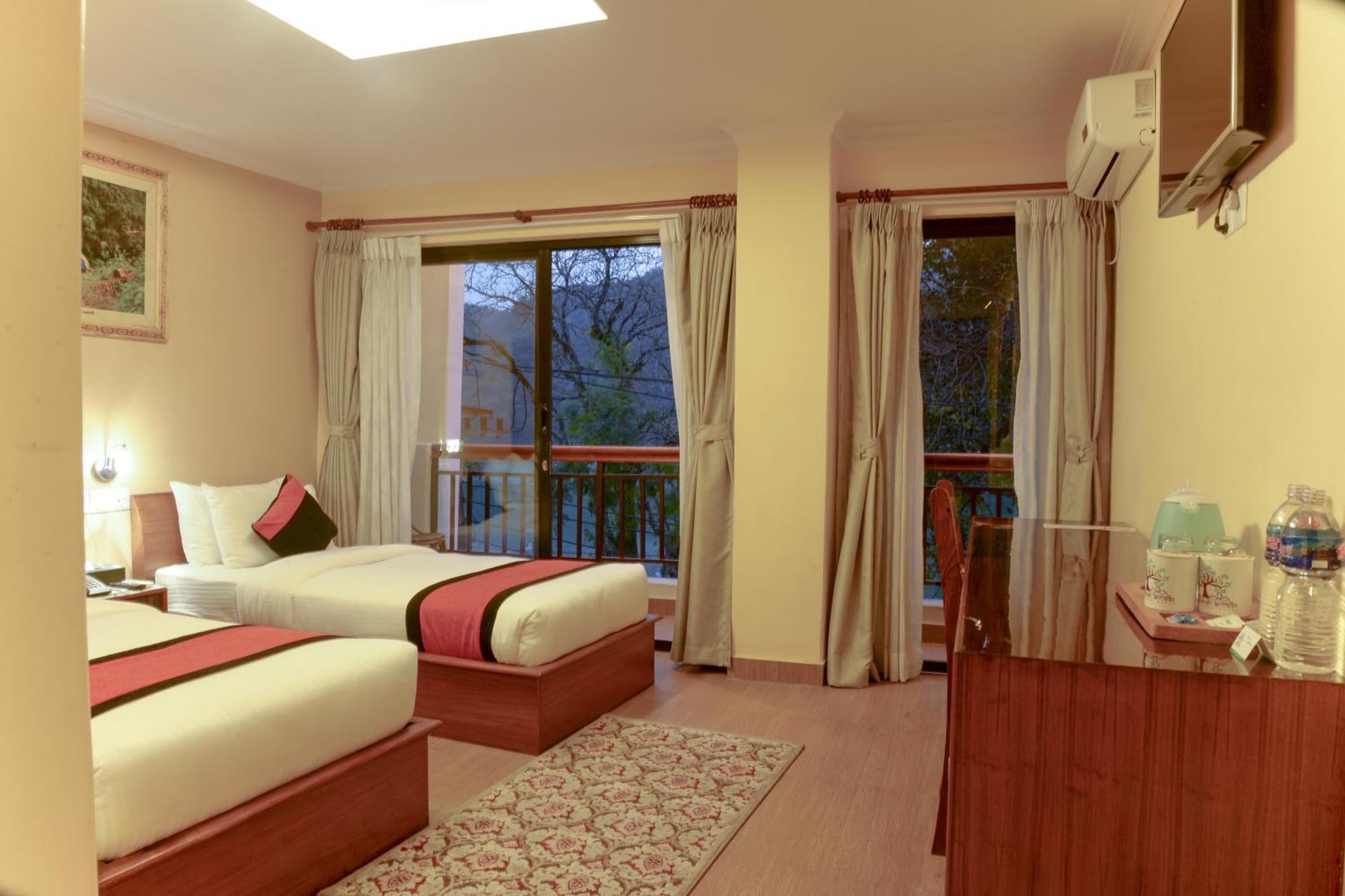 Hotel Raniban Arcade Pokhara Eksteriør bilde