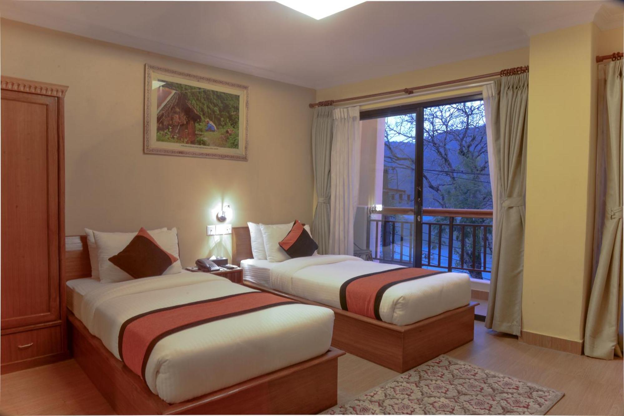 Hotel Raniban Arcade Pokhara Eksteriør bilde