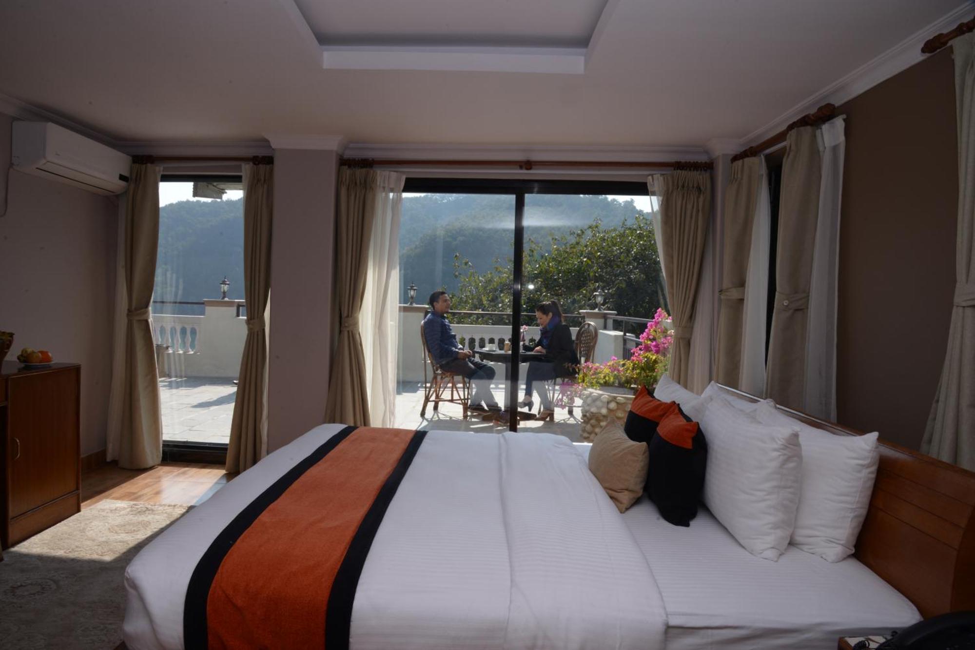 Hotel Raniban Arcade Pokhara Eksteriør bilde