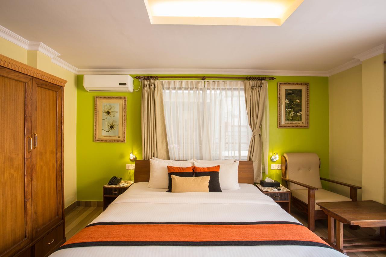 Hotel Raniban Arcade Pokhara Eksteriør bilde