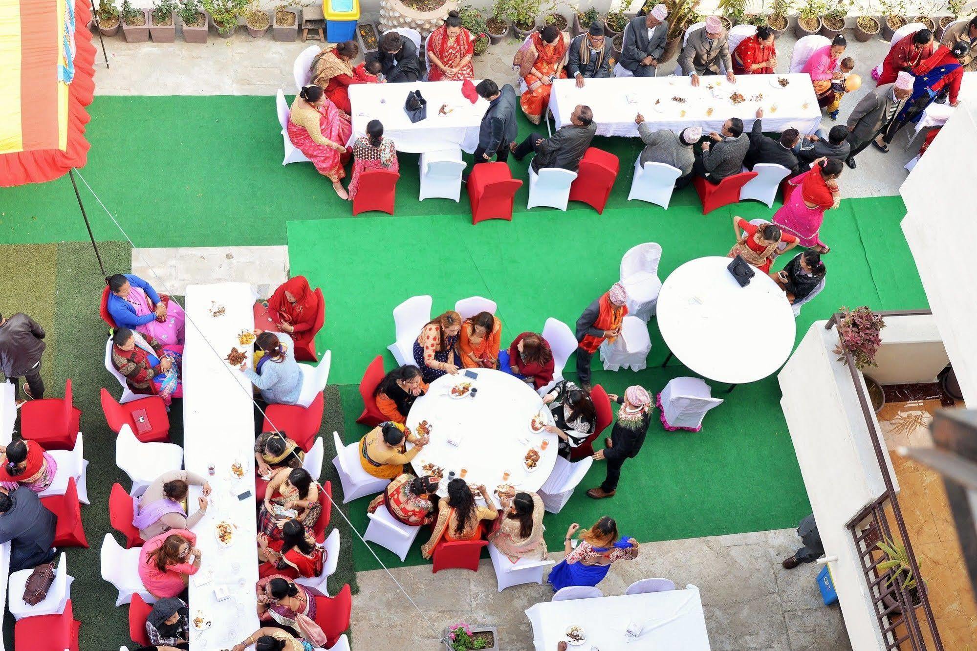 Hotel Raniban Arcade Pokhara Eksteriør bilde